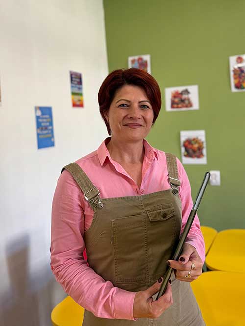 Simona-Scumpu Simona-Scumpu